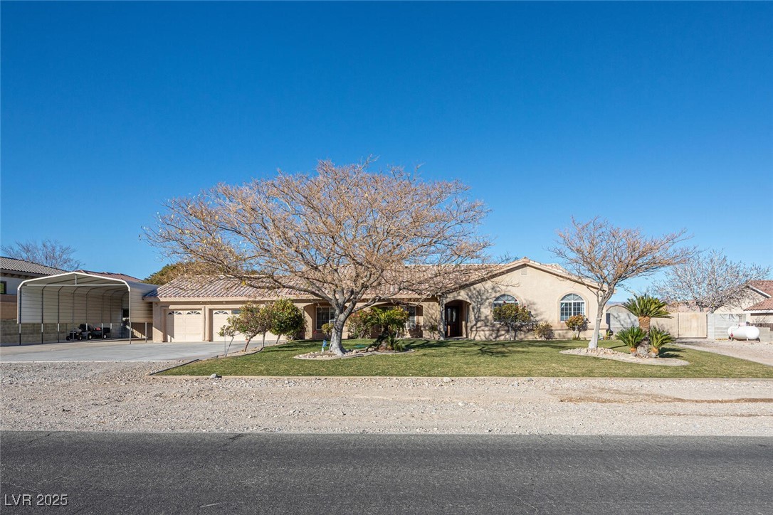 10140 West Tropical Parkway Property Photo 1