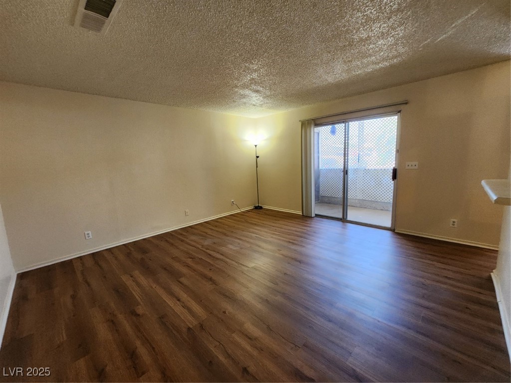 2773 Sidewinder Lane B Property Photo 12