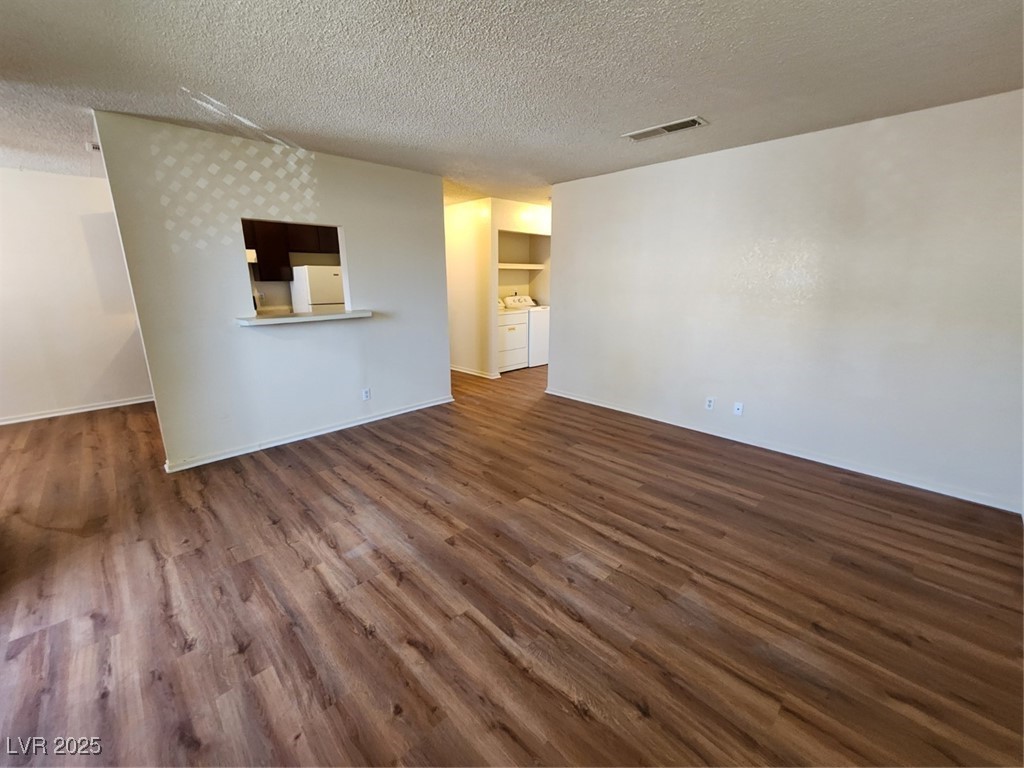2773 Sidewinder Lane B Property Photo 13