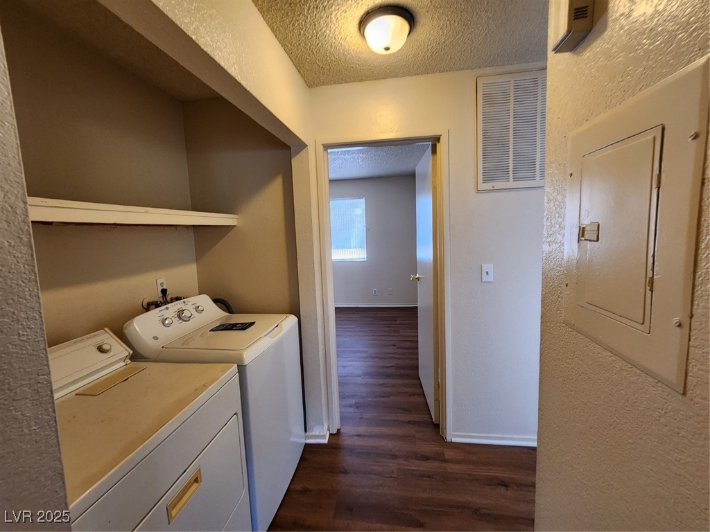 2773 Sidewinder Lane B Property Photo 15