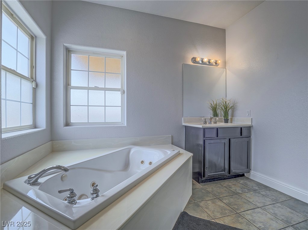 6235 Westwind Road Property Photo 21