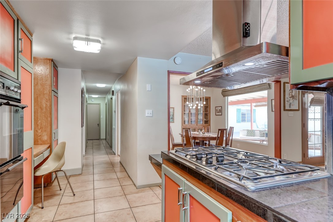1721 East Oakey Boulevard Property Photo 17