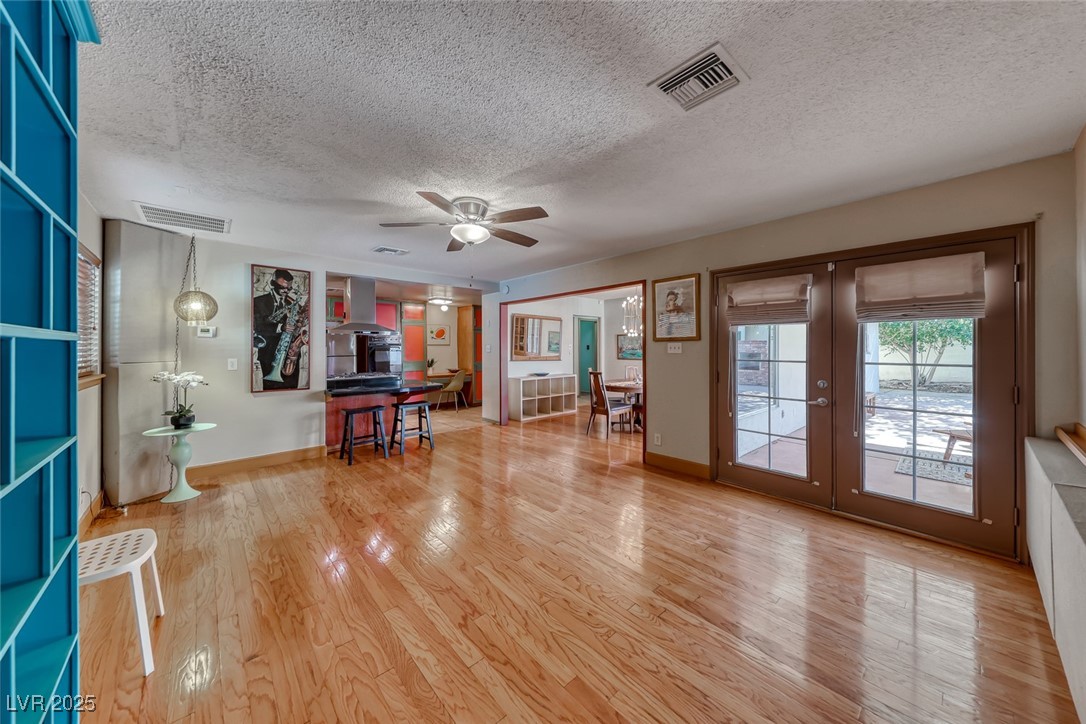 1721 East Oakey Boulevard Property Photo 19