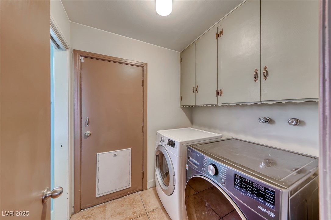 1721 East Oakey Boulevard Property Photo 30