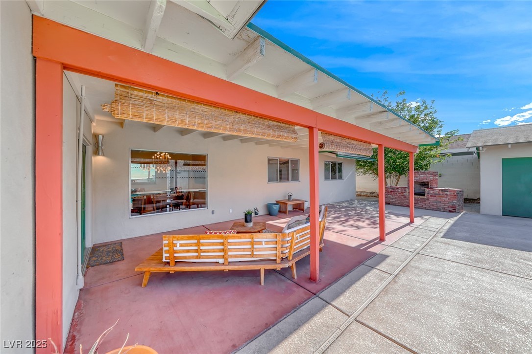 1721 East Oakey Boulevard Property Photo 34