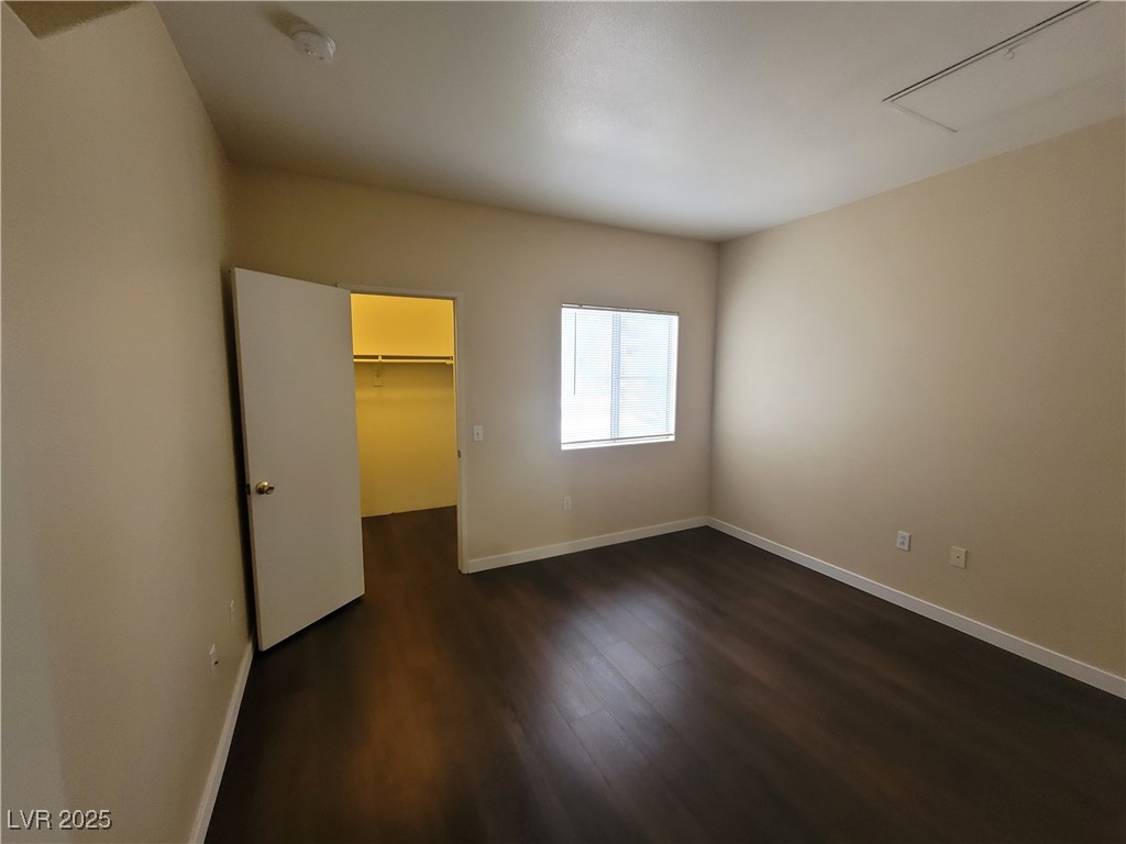 2615 West Gary Avenue 2054 Property Photo 20