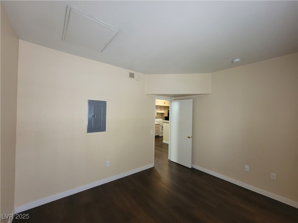 2615 West Gary Avenue 2054 Property Photo 22
