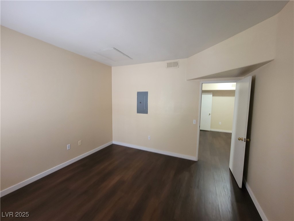 2615 West Gary Avenue 2054 Property Photo 25