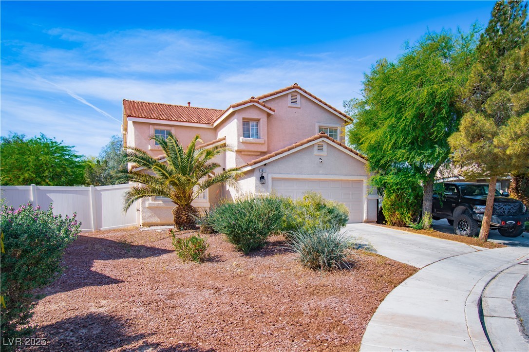 1011 Pearl Marble Avenue Property Photo 1