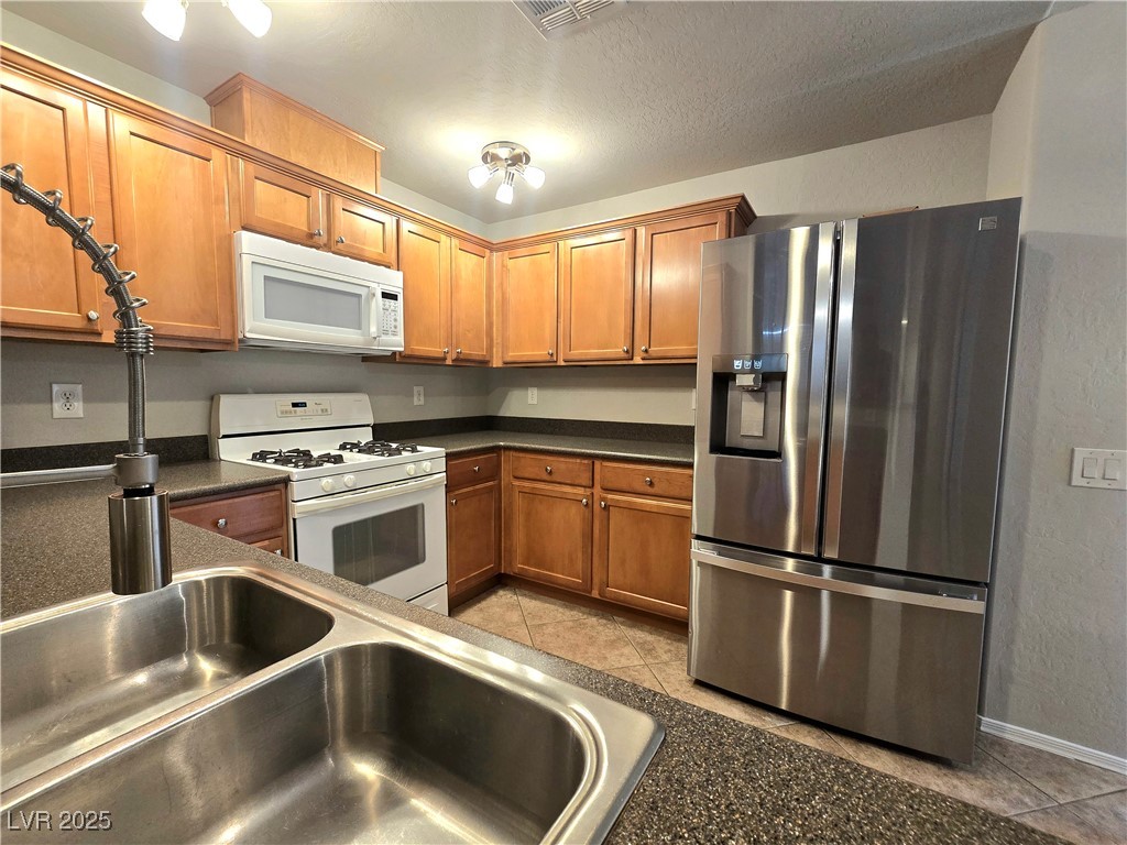 4675 Basilicata Lane 103 Property Photo