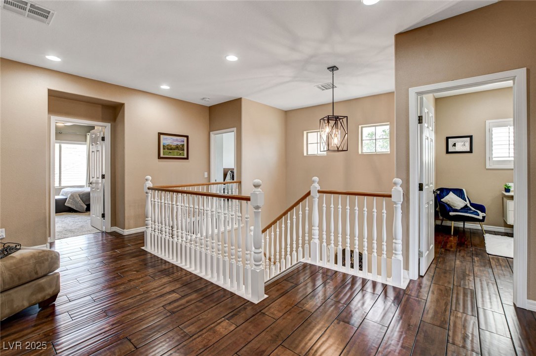 11 Morninglow Pass Property Photo 36