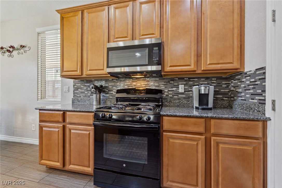 6409 Dundock Avenue Property Photo 10