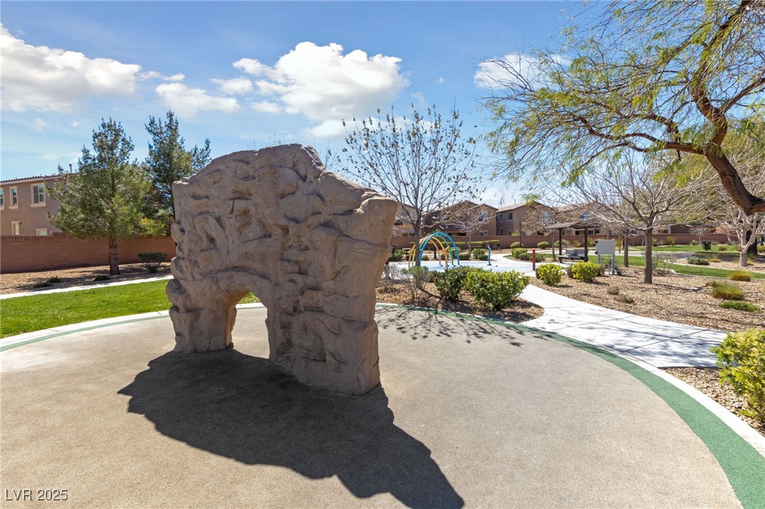 6409 Dundock Avenue Property Photo 34