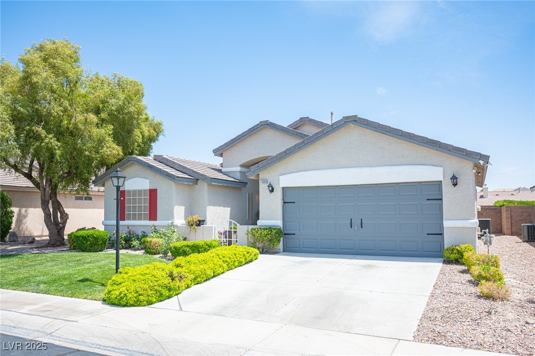 7500 Peaceful Brook Street Property Photo 5