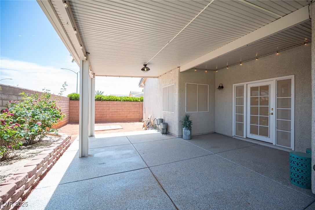 7500 Peaceful Brook Street Property Photo 28