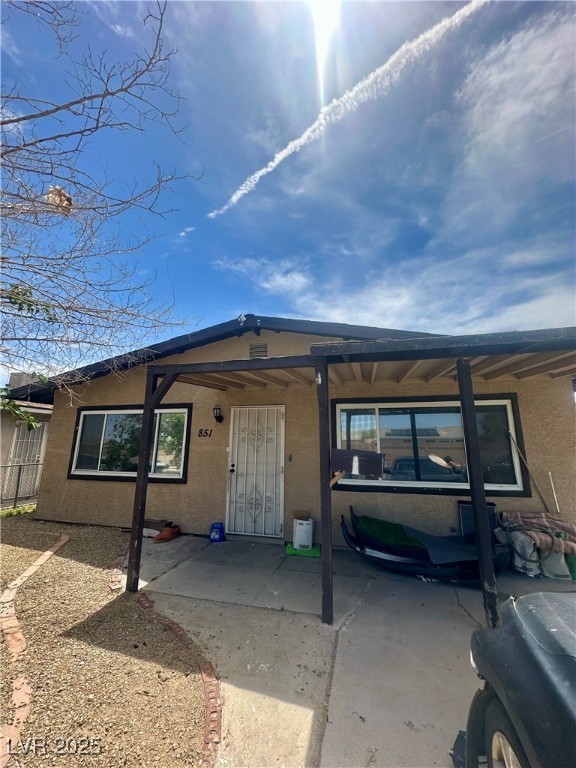 851 West Carey Avenue Property Photo