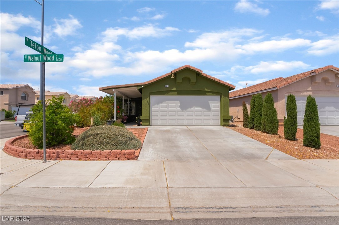 3617 Walnut Wood Street Property Photo 1