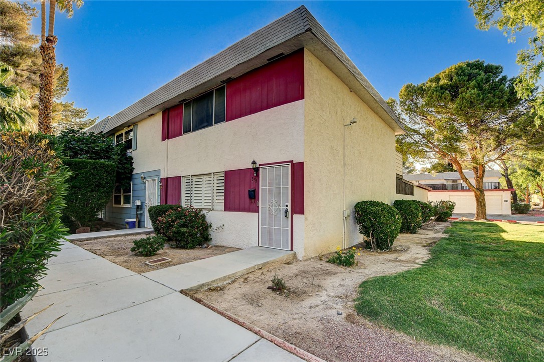335 Greenbriar Townhouse Way Property Photo