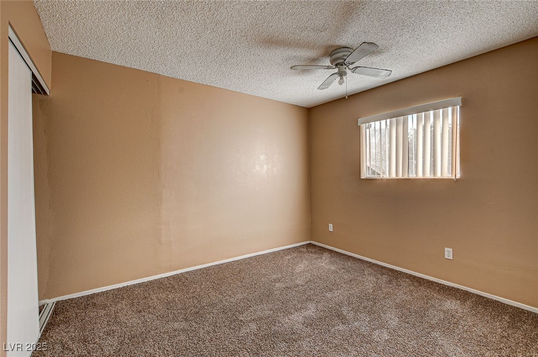 335 Greenbriar Townhouse Way Property Photo 25