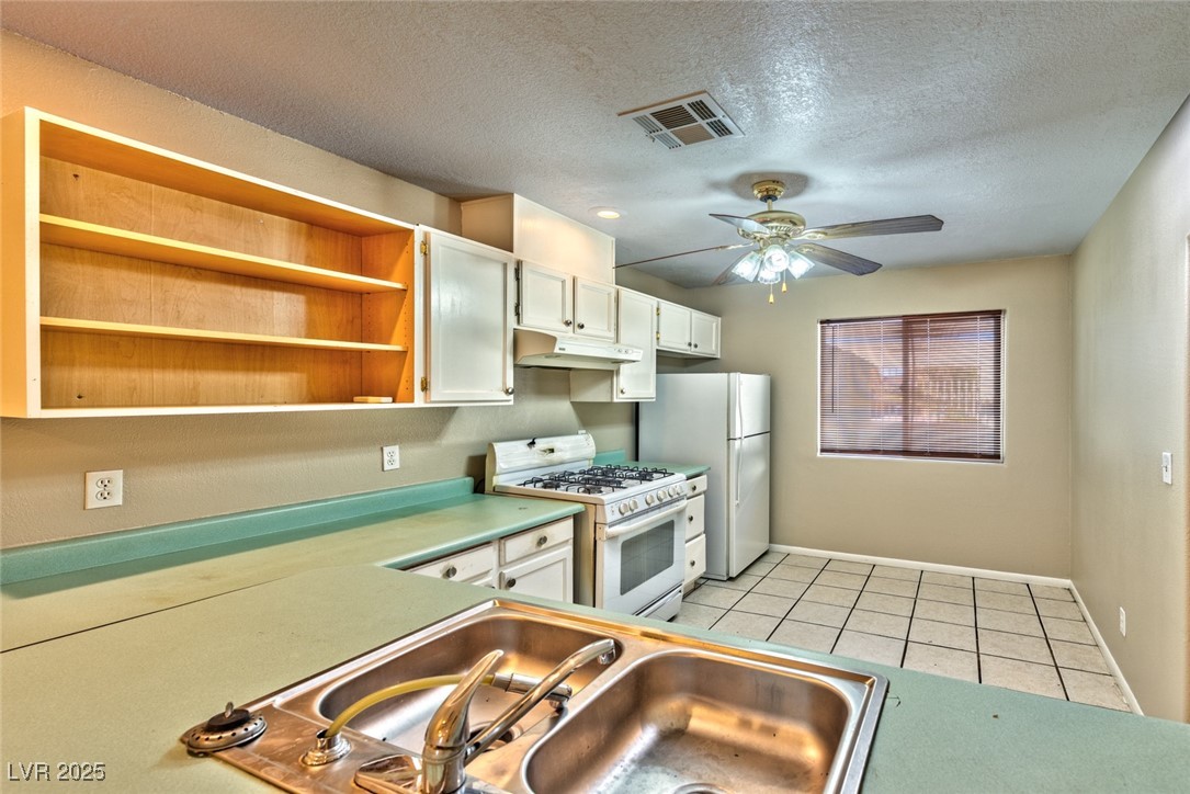 506 Holick Avenue Property Photo 6