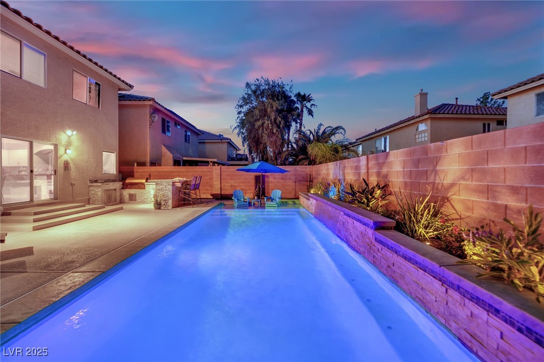 10902 Fintry Hills Street Property Photo 6