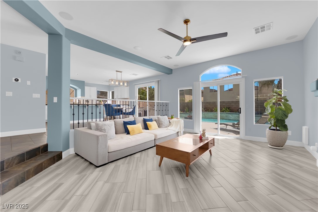 10902 Fintry Hills Street Property Photo 12