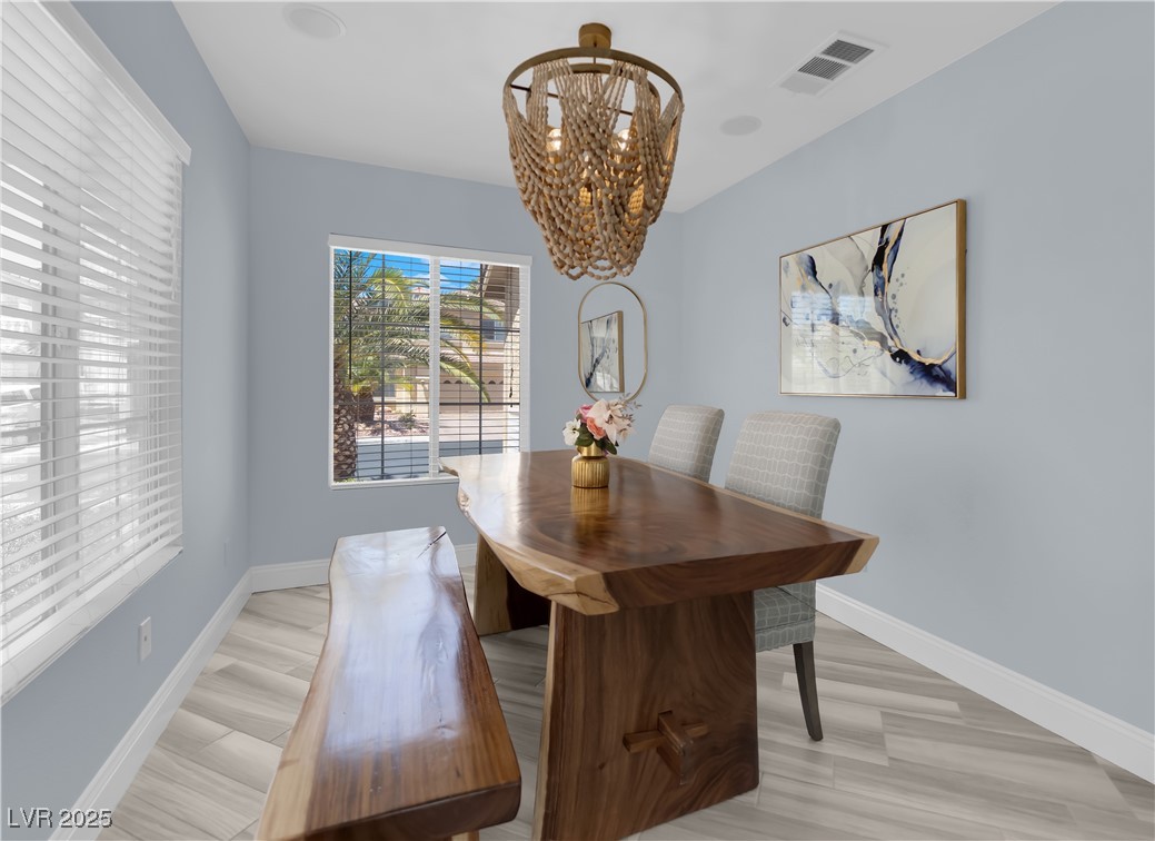 10902 Fintry Hills Street Property Photo 16