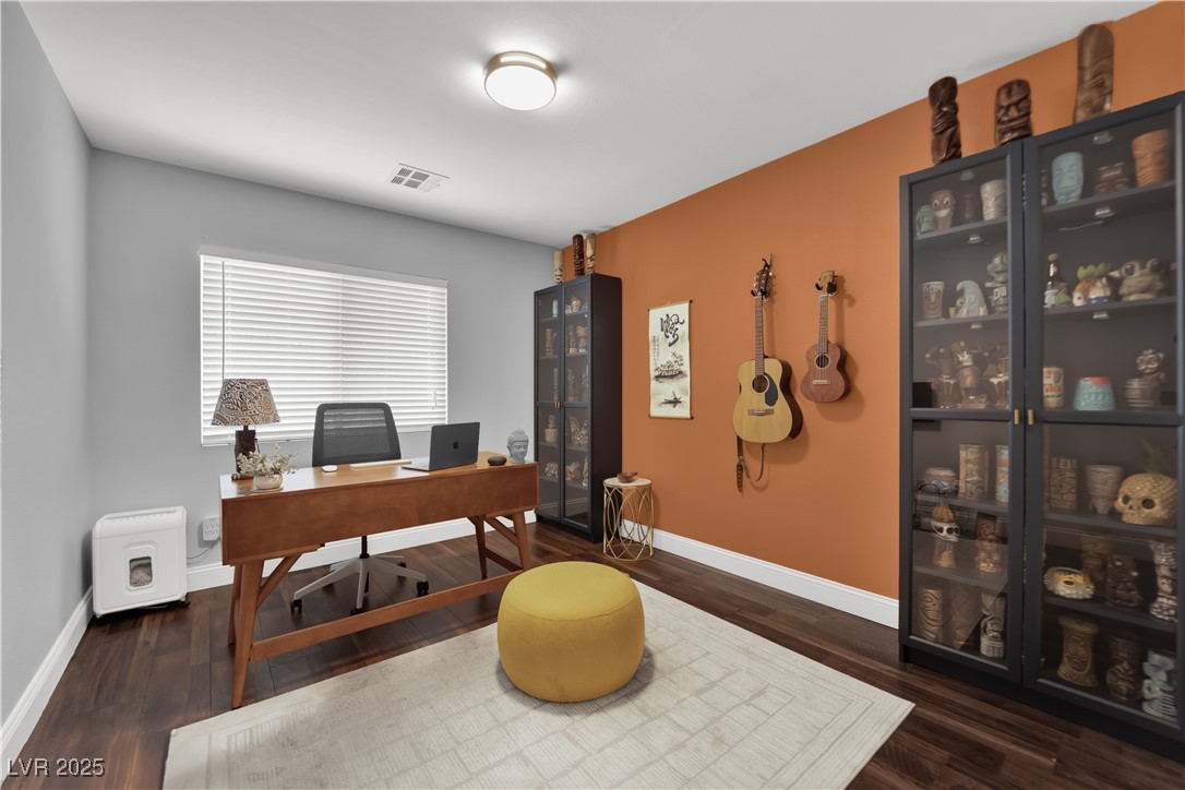 10902 Fintry Hills Street Property Photo 31