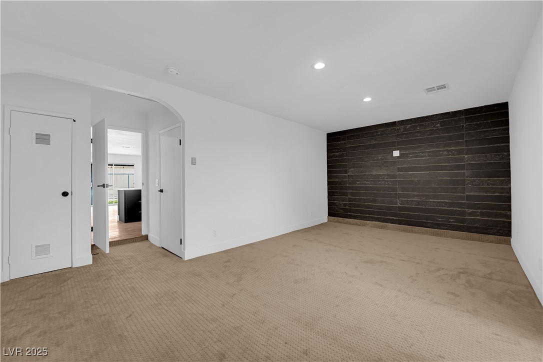 2058 Citroen Street Property Photo 27