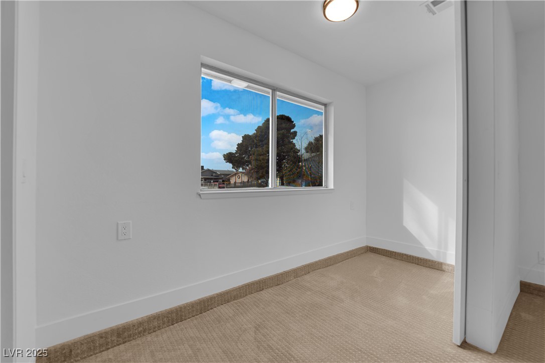 2058 Citroen Street Property Photo 29