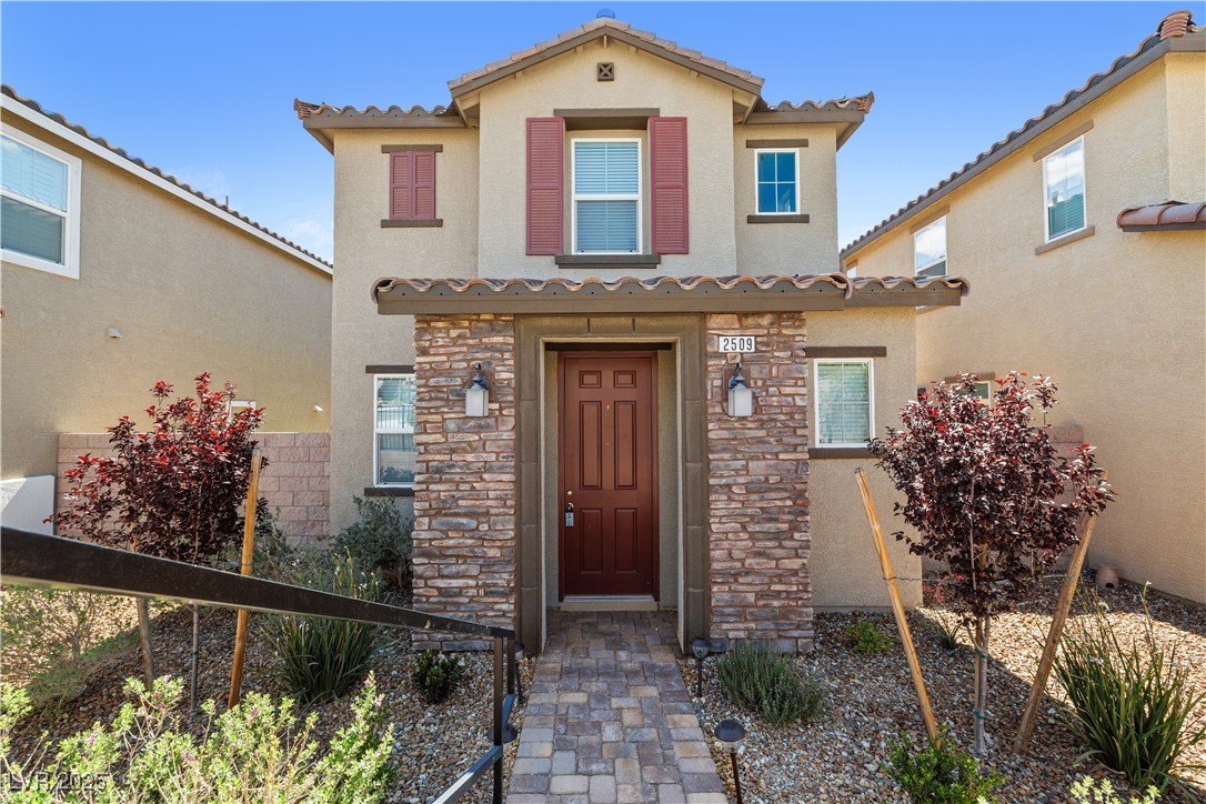 2509 Piacenza Place Property Photo 1