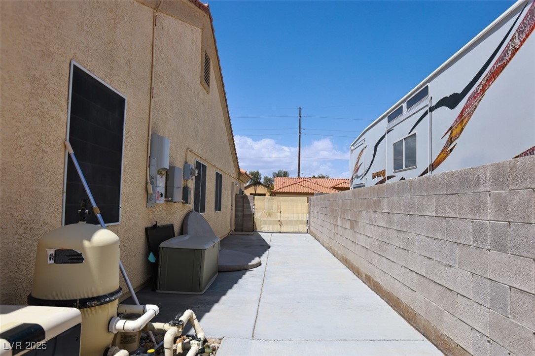 6016 Bungalow Bay Street Property Photo 25