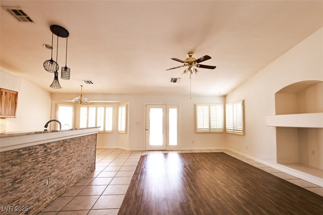 6016 Bungalow Bay Street Property Photo 31