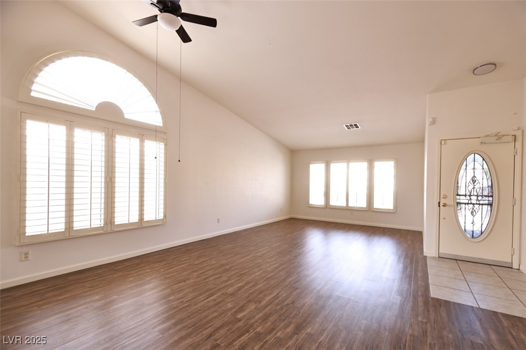 6016 Bungalow Bay Street Property Photo 35