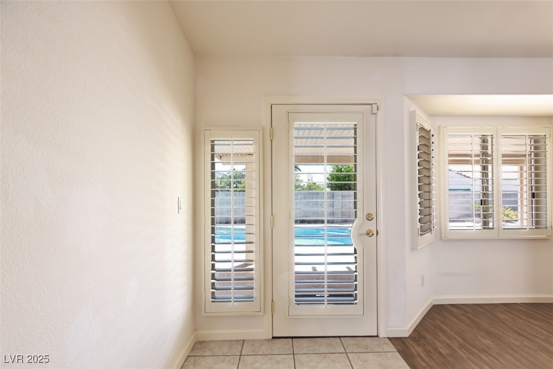 6016 Bungalow Bay Street Property Photo 42