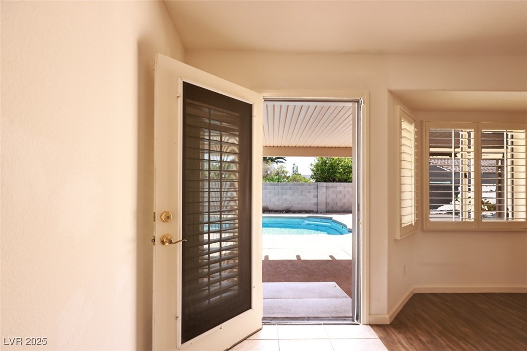 6016 Bungalow Bay Street Property Photo 43