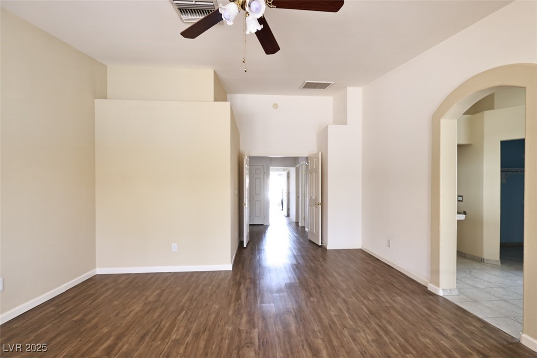 6016 Bungalow Bay Street Property Photo 46