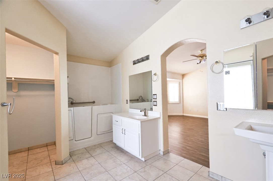 6016 Bungalow Bay Street Property Photo 49