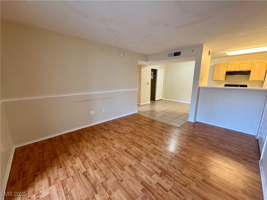 950 Seven Hills Drive 2014 Property Photo 5