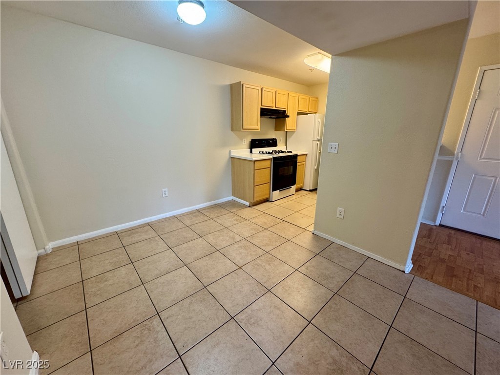 950 Seven Hills Drive 2014 Property Photo 11