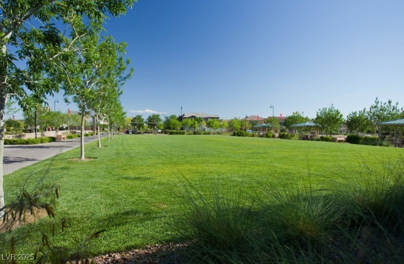 2775 Fantoni Street Property Photo 8