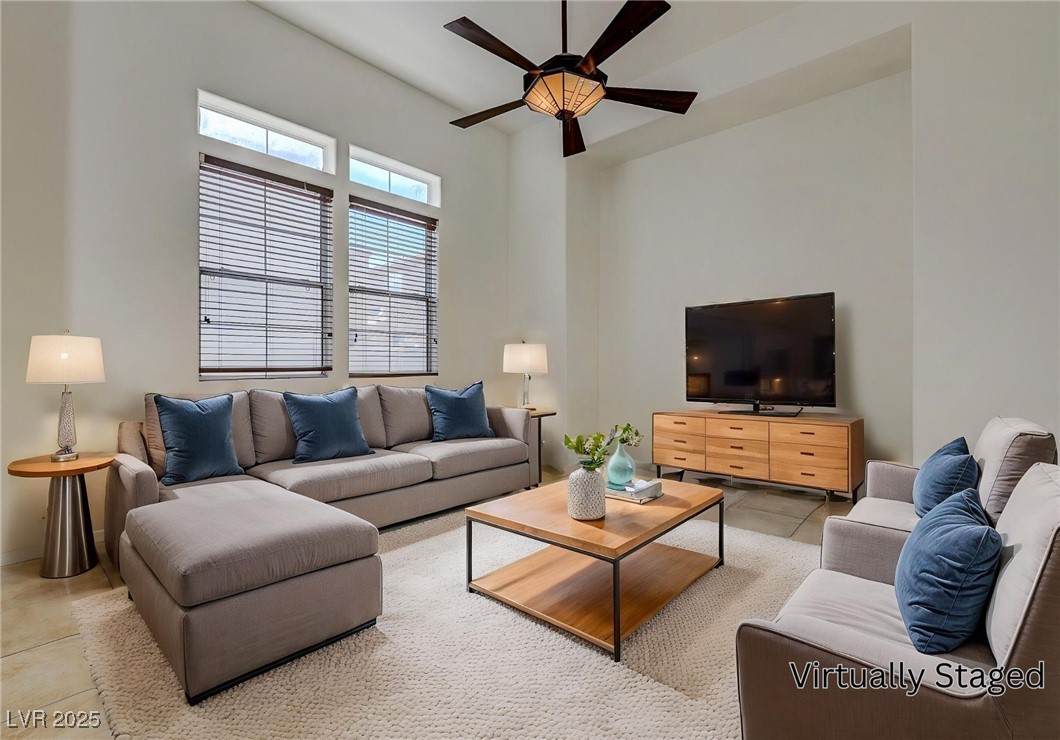 6844 Tropicaire Street Property Photo 8