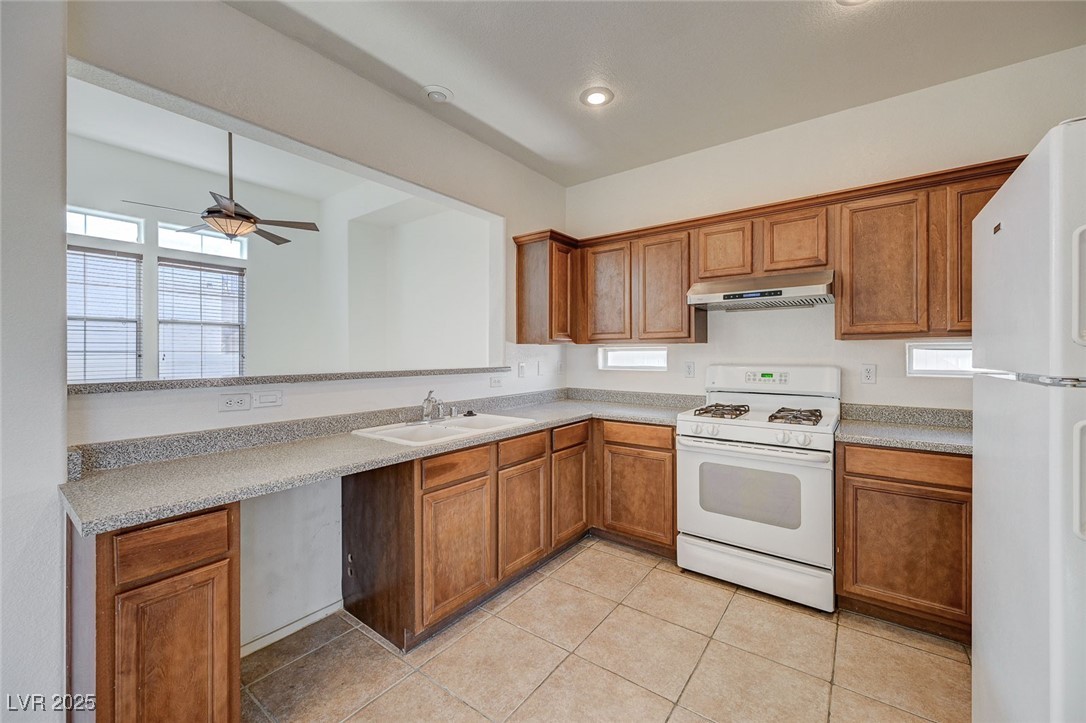 6844 Tropicaire Street Property Photo 20