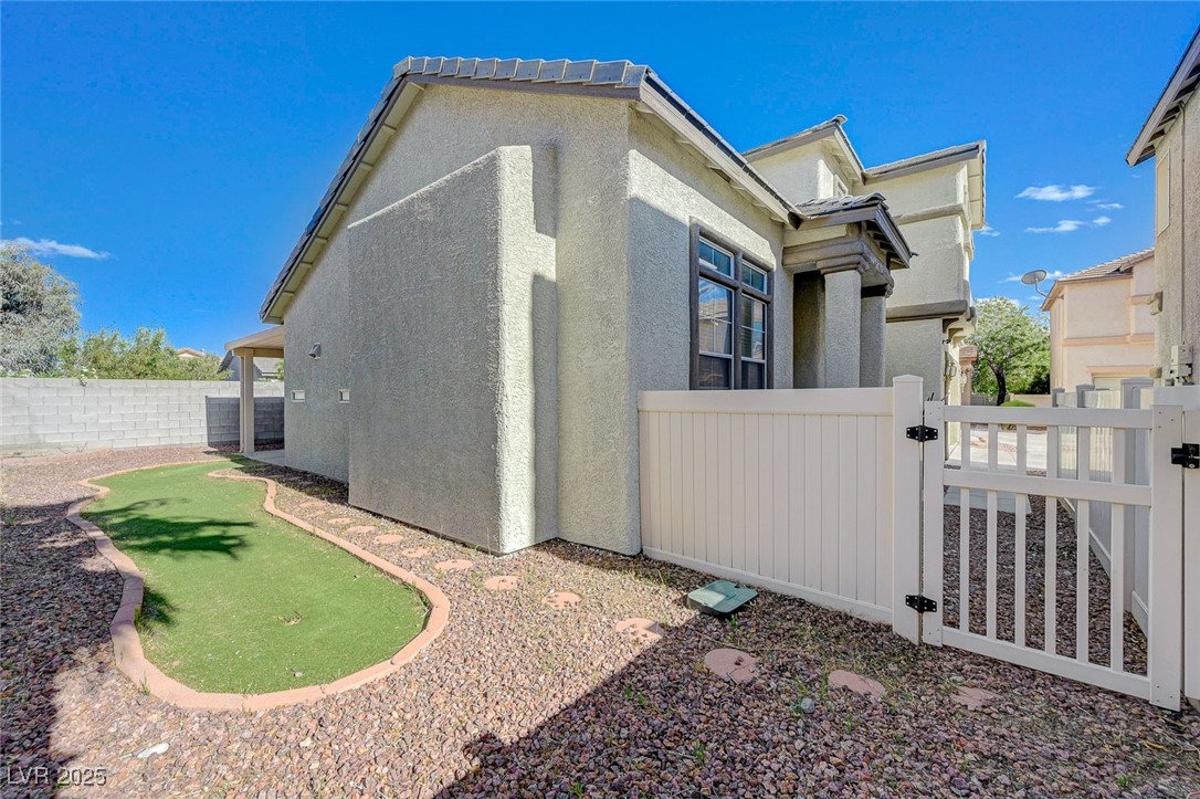 6844 Tropicaire Street Property Photo 44