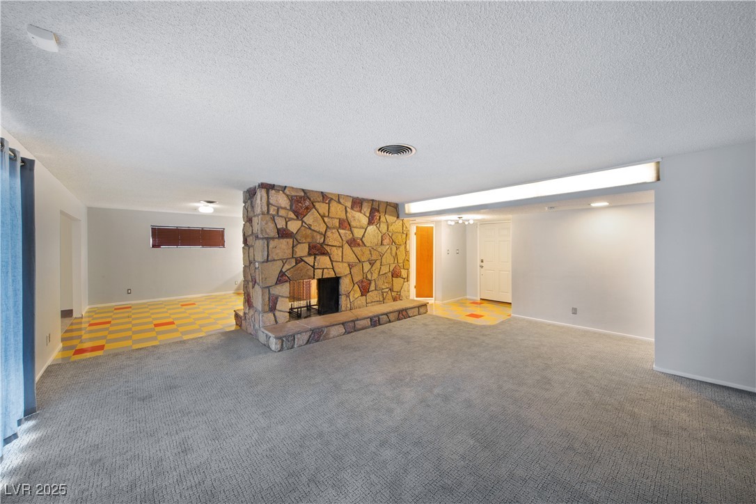 1608 Houssels Avenue Property Photo 6