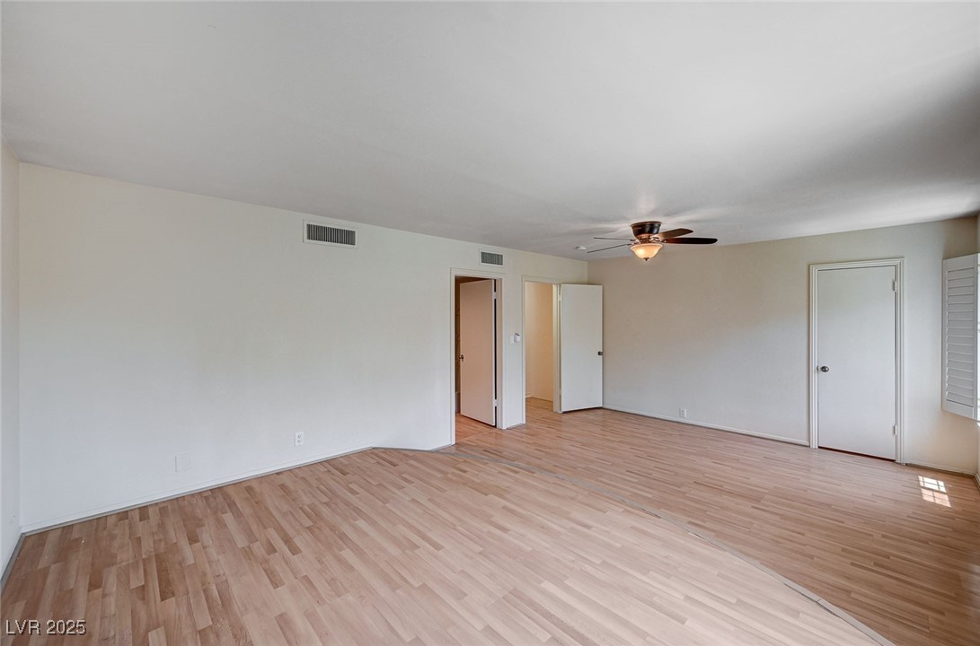 578 Tam O Shanter Property Photo 22
