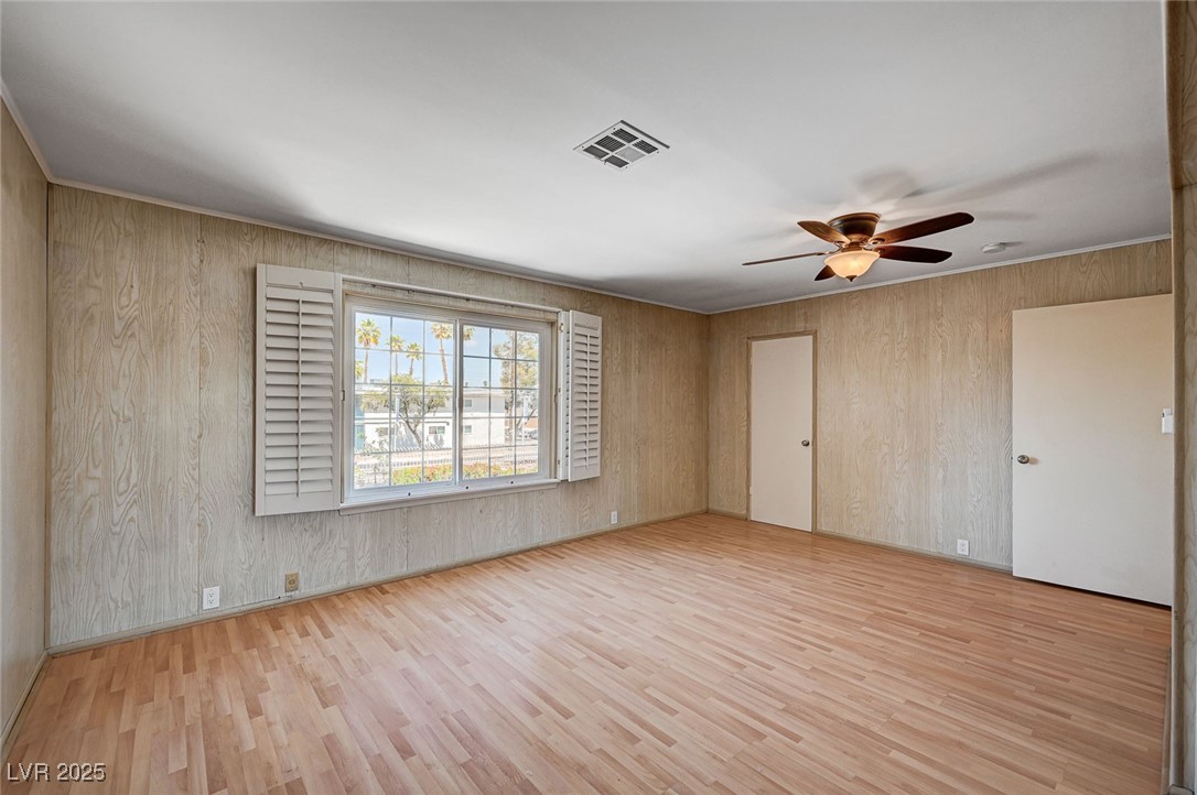 578 Tam O Shanter Property Photo 30