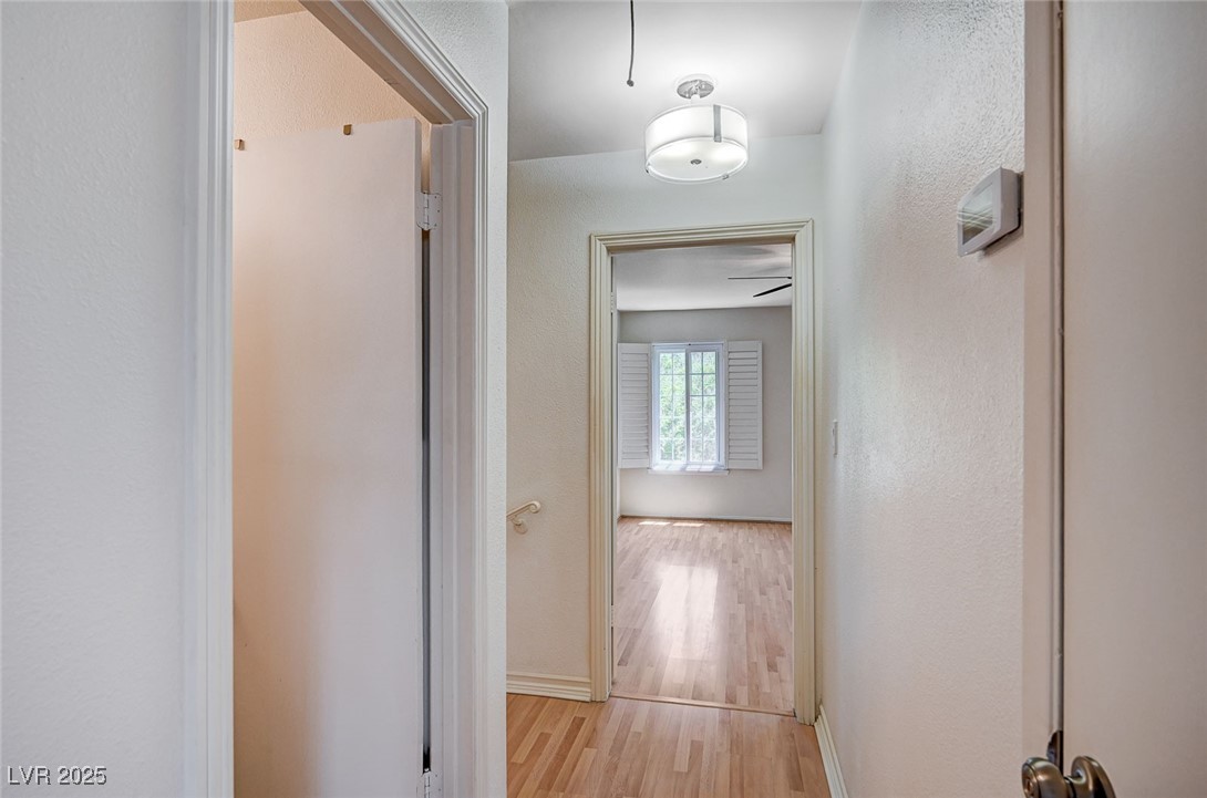 578 Tam O Shanter Property Photo 33
