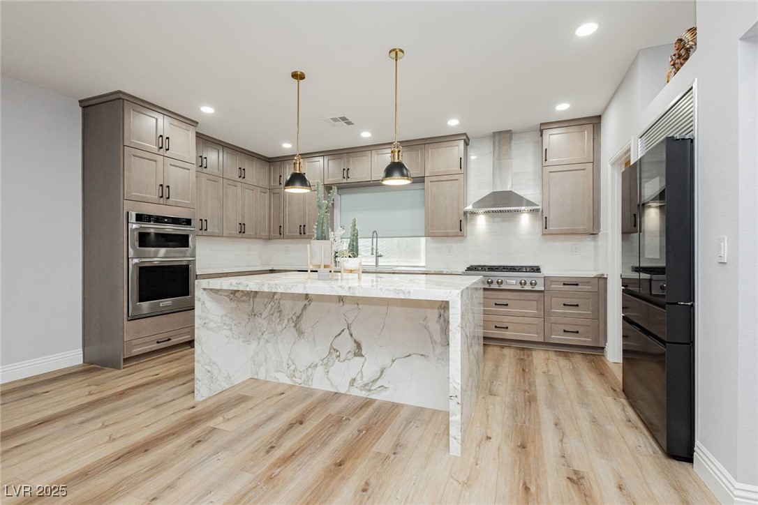 8095 Carpenter Creek Avenue Property Photo