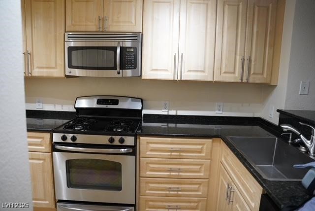 260 East Flamingo Road 134 Property Photo 2